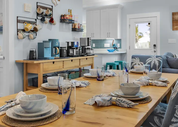 New Luxury Coastal Hideaway Tropic Like It's Hot Gulf Shores
