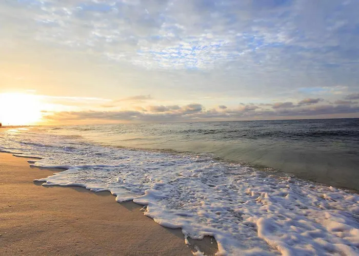 New Luxury Coastal Hideaway Tropic Like It's Hot * Gulf Shores