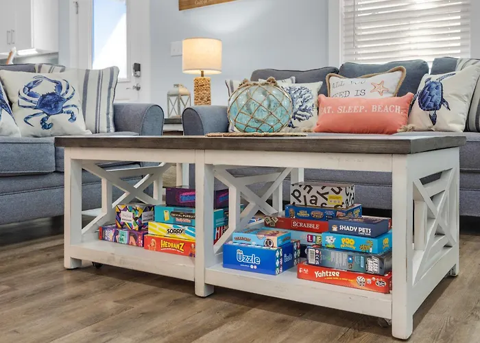 New Luxury Coastal Hideaway Tropic Like It's Hot *